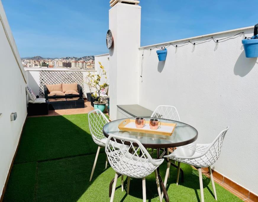 Magnifique Duplex Avec Terrasse Proche De La Plage Málaga Dış mekan fotoğraf